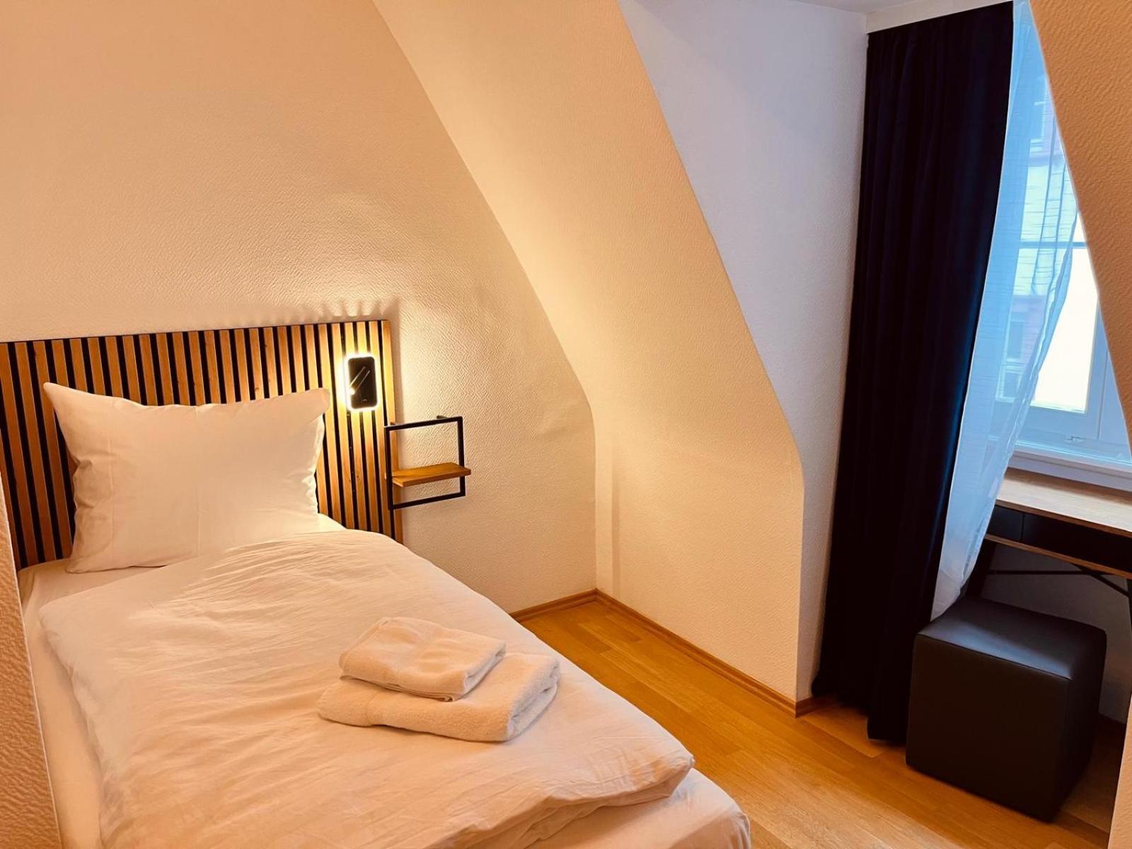 Hotel Zum Pfalzgrafen Heidelberg Exteriör bild