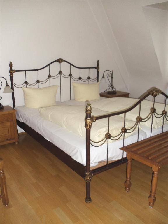 Hotel Zum Pfalzgrafen Heidelberg Rum bild